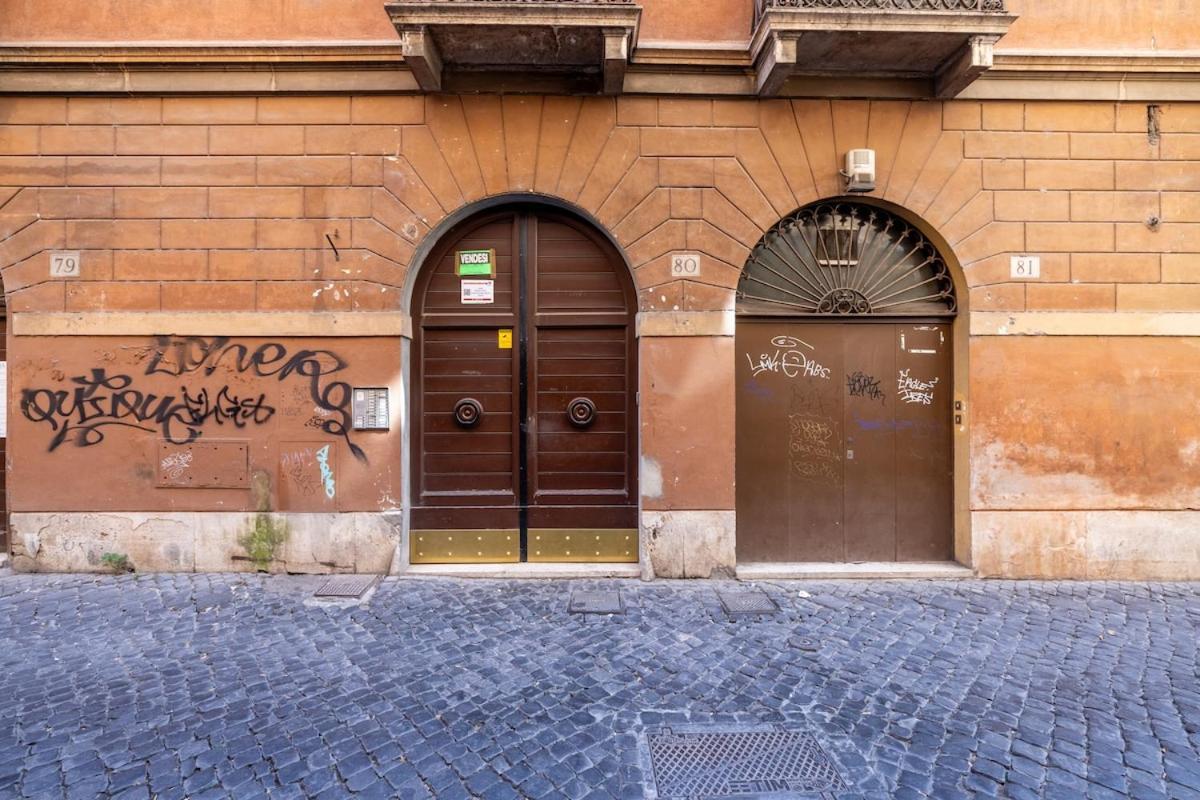 Romantic Refuge In Piazza Navona Appartamento