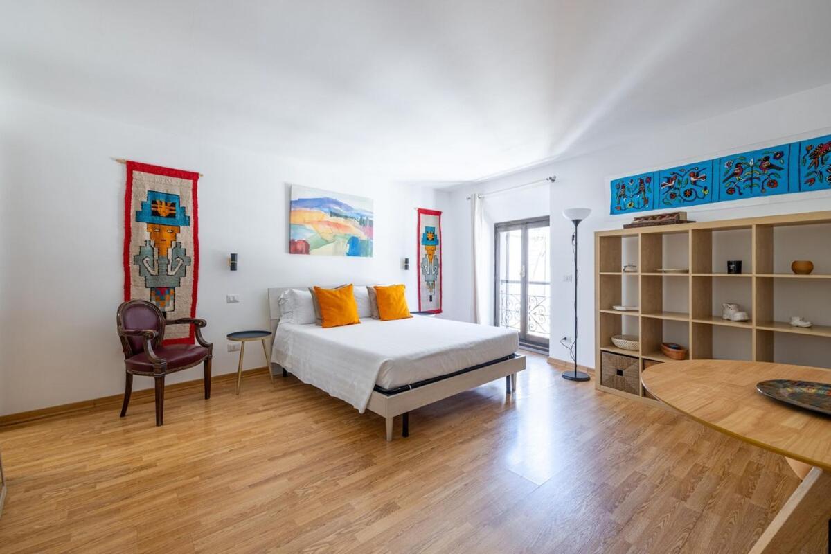 Apartment Romantic Refuge In Piazza Navona Rom